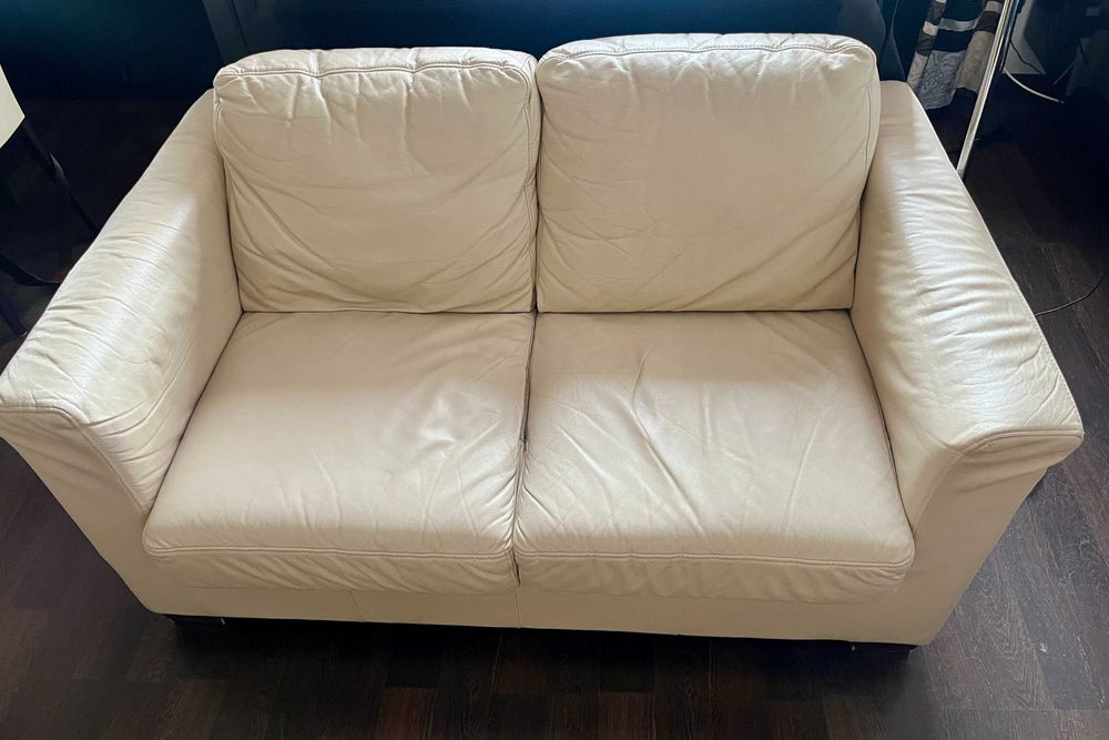 Sofa  2-osobowa, skórzana z pojemnikiem na pościel Gala Collezione