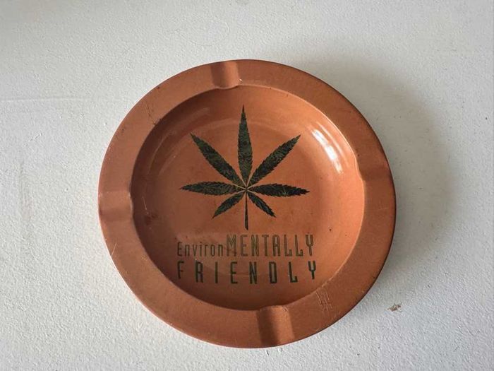 Popielniczka Cannabis