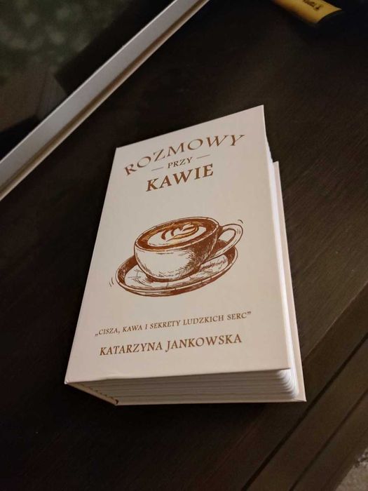 Sejf książka metalowa skrytka na pieniądze i biżuterię