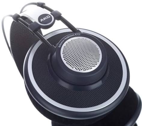 Auscultadores AKG-702
