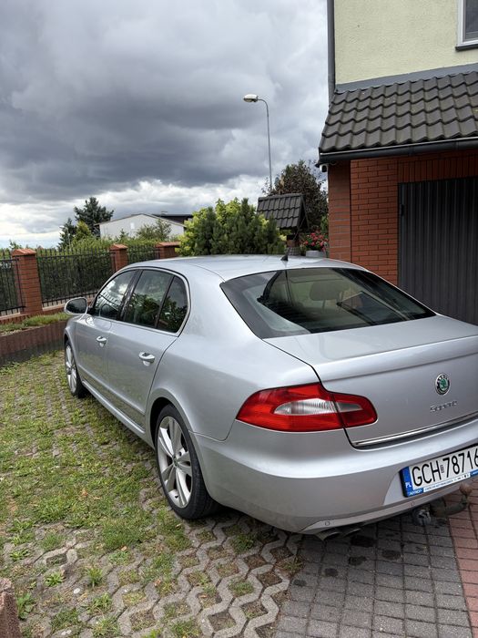 Skoda suoerb 2!!