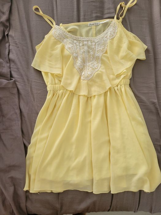 Vestido casual amarelo