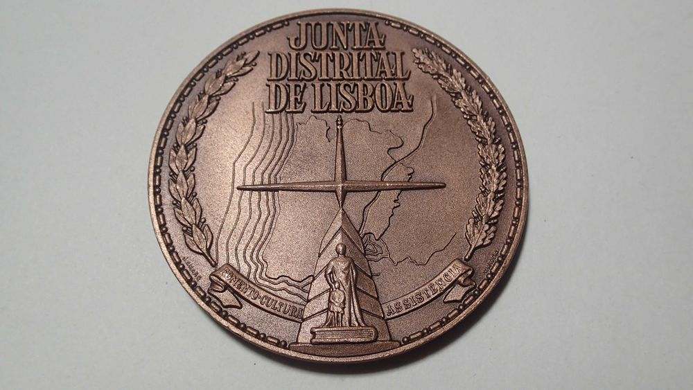 Medalha Escola Prática  de Agricultura D. Dinis