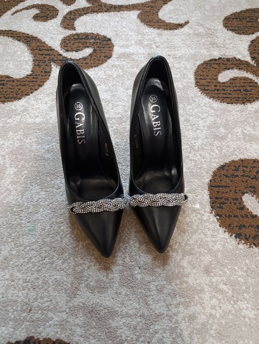 Туфлі чорні лодочки