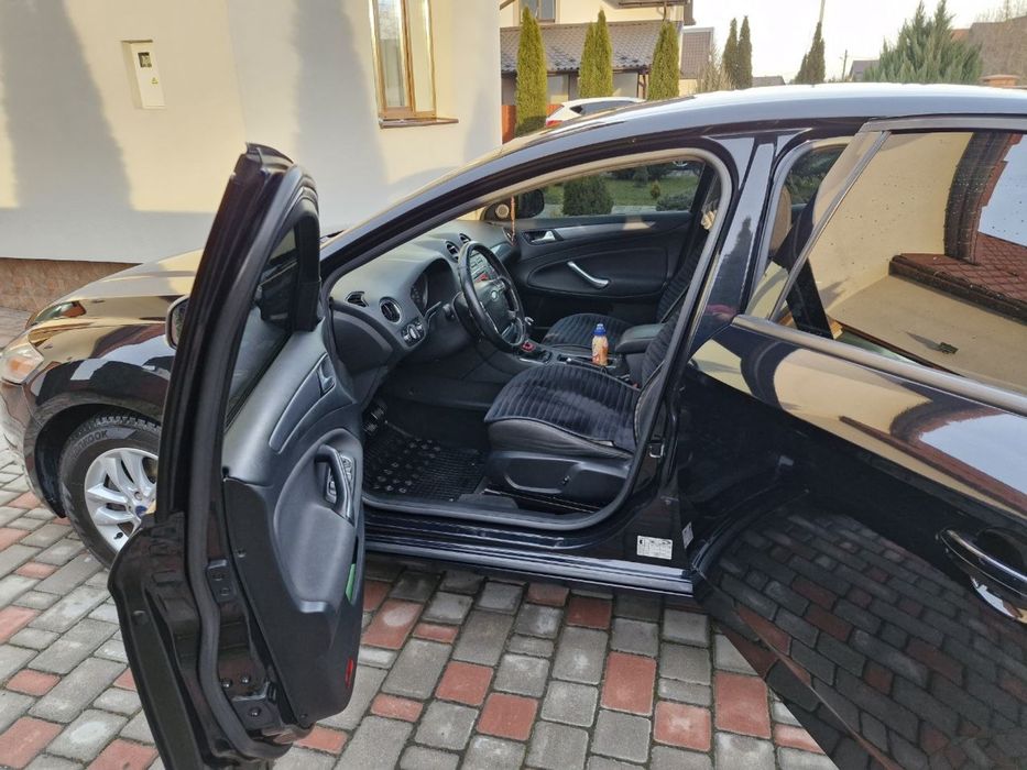 Продам Ford mondeo
