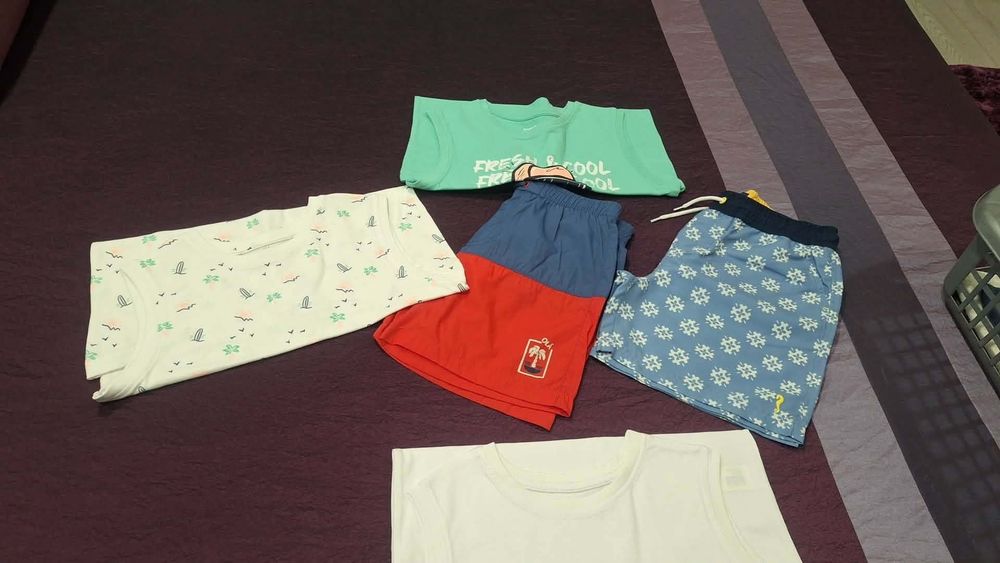 Roupa de meninos tamanho 8 e 9 anos