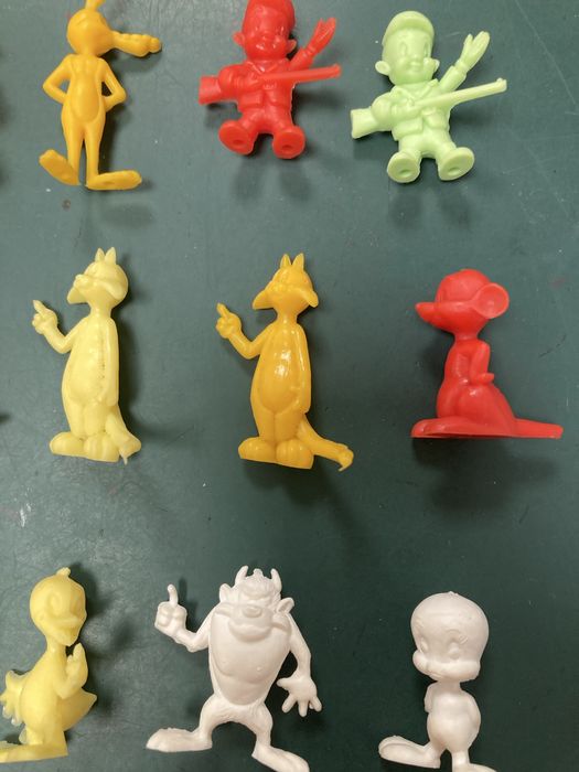 Brinquedos Conjunto 18 Figuras W.B.P.