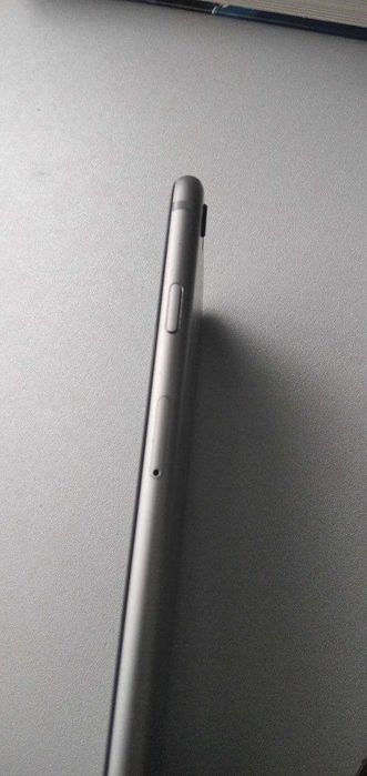 iphone 6s добрий стан 100% акб neverlock
