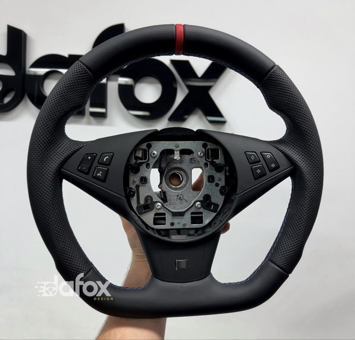 Kierownica do BMW E60/E61 M5, E63/E64 M6 – LCI & pre-LCI – mod. Dafox