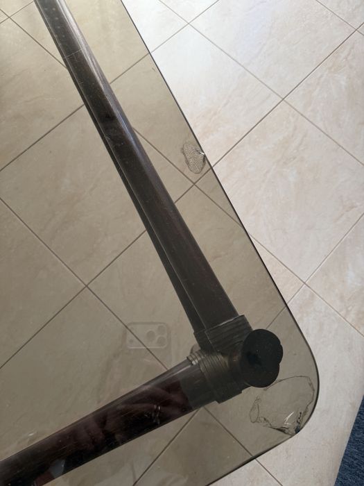 Mesa Centro com Tampo em Vidro