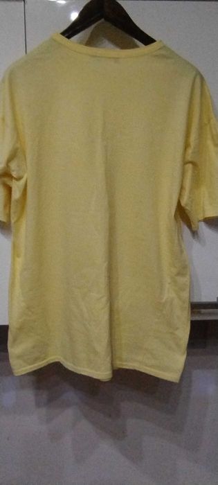 T-shirt  damski  bawełniany żółty.