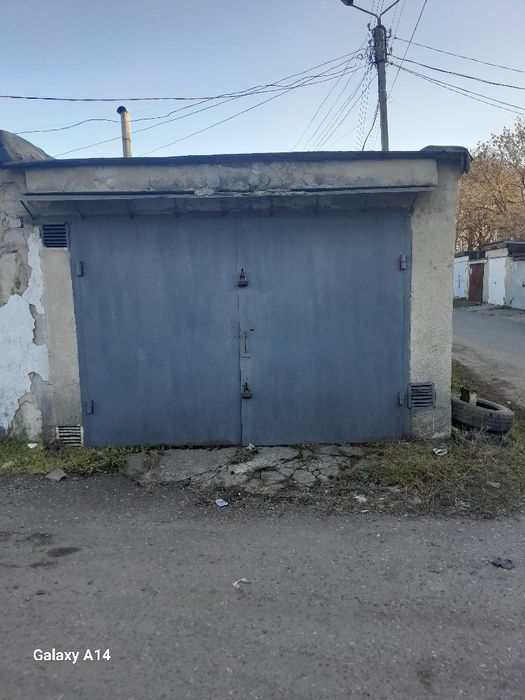 Продам гараж на  Инглези