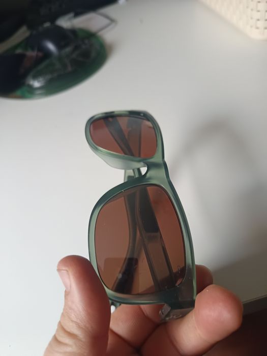 Óculos de sol novoe