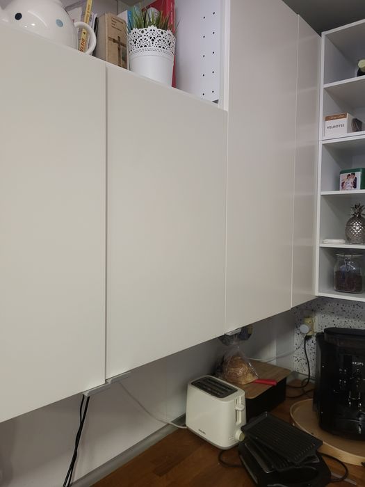 Portas e frentes de gaveta Ikea Veddinge brancas
