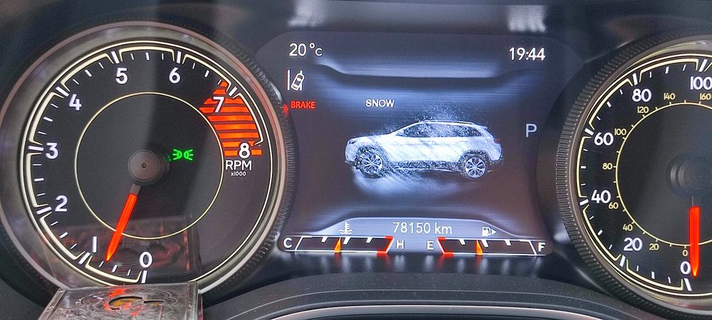Jeep Cherokee 2022 VIN 1C4PJMCX8ND531698 фото оголошення 14 з 24