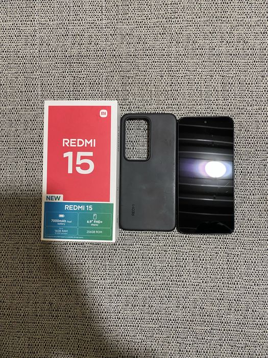 Redmi 15 8+8/256