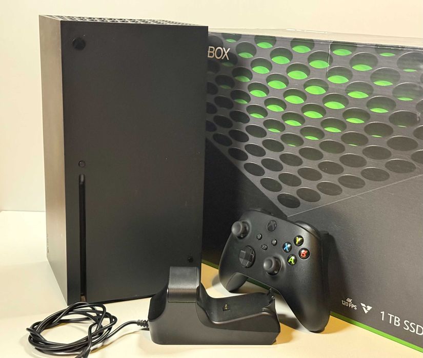 Konsola XBOX Series X 1TB + Pad | Stan BDB | Gwarancja |