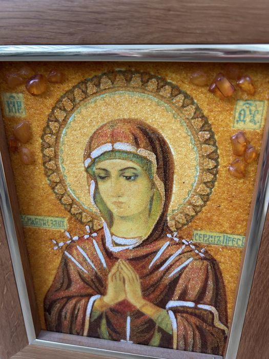Икона из янтаря.