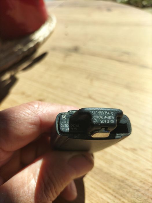 Kluczyk audi  A6 , A5 .A4.A3