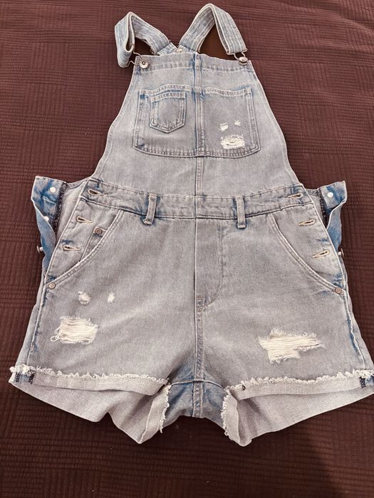Jardineiras de Calção em Ganga H&M – 9/10 Anos