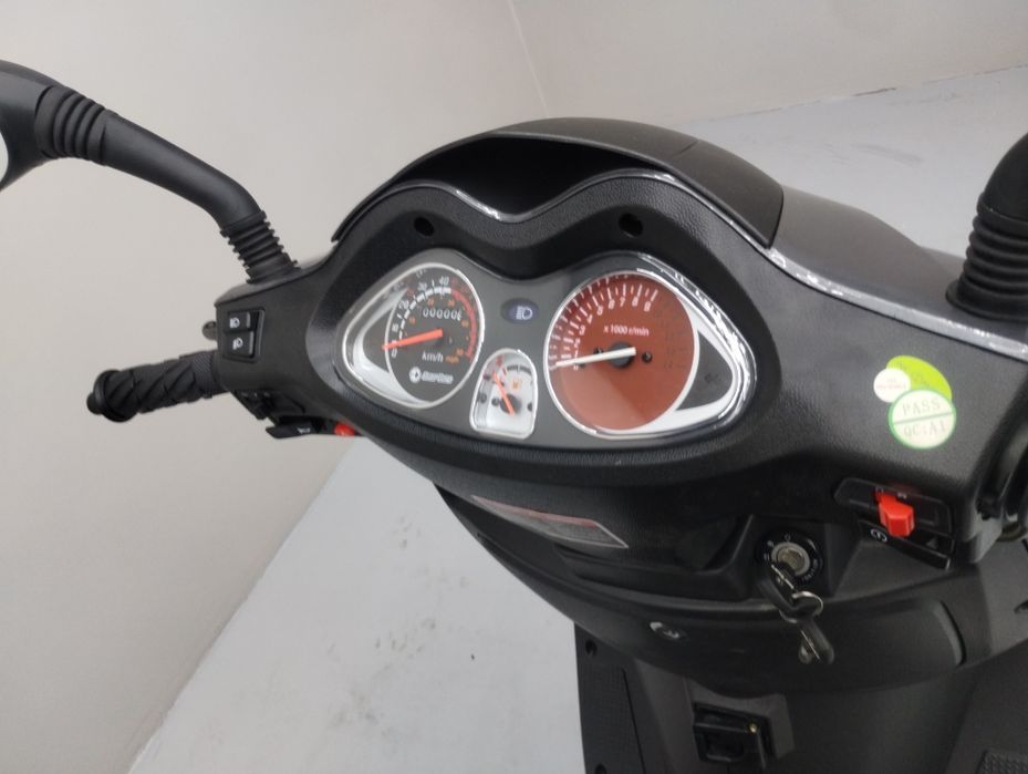 Skuter Barton Falcon 50 kask gratis