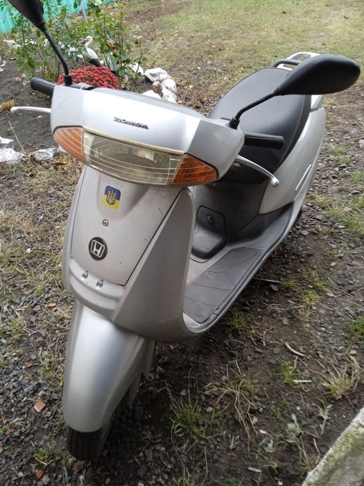 Продам скутер Хонда Леад 50