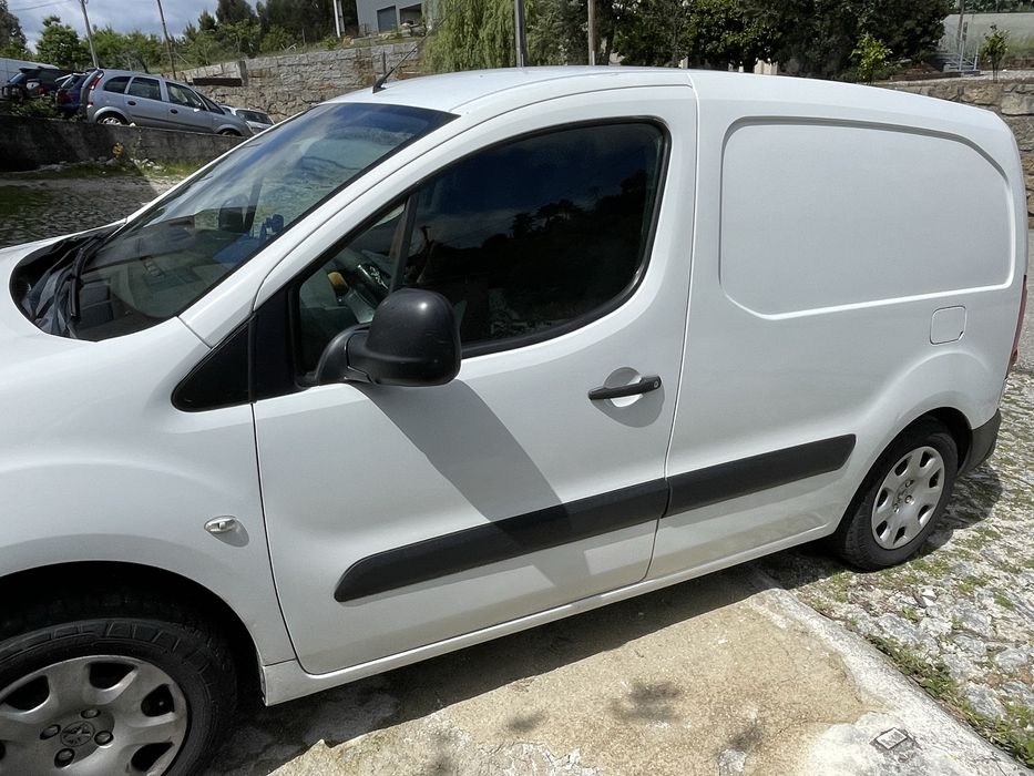 Peugeot Partner 2025