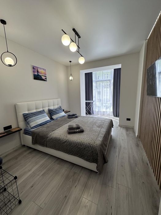 Подобово. Височана 18 Парковка..Центр. Нова