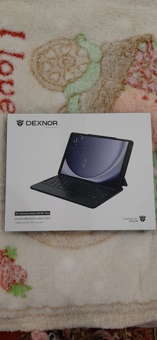 Чехол Dexnor для Samsung Galaxy Tab A9+ Plus 2023 с клавиатурой