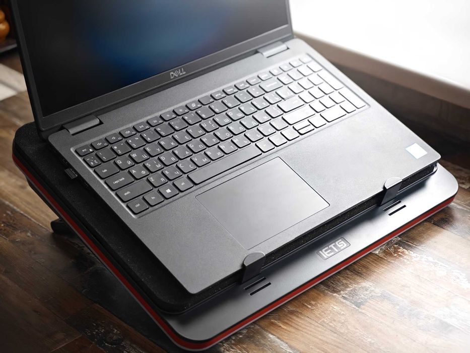 IETS GT500 Gen III Вакуумная Охлаждающая Подставка для ноутбука