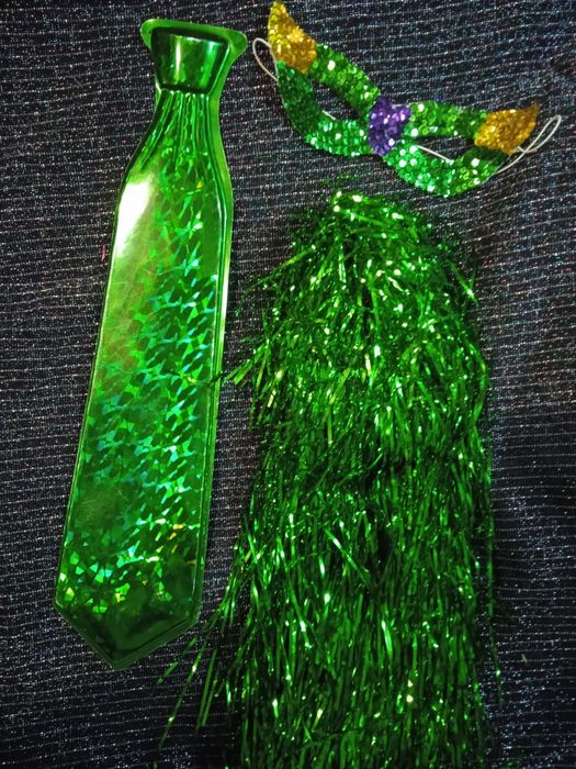 Фартух ковбойські шляпи перурки маски ковпаки прикольний фартухи