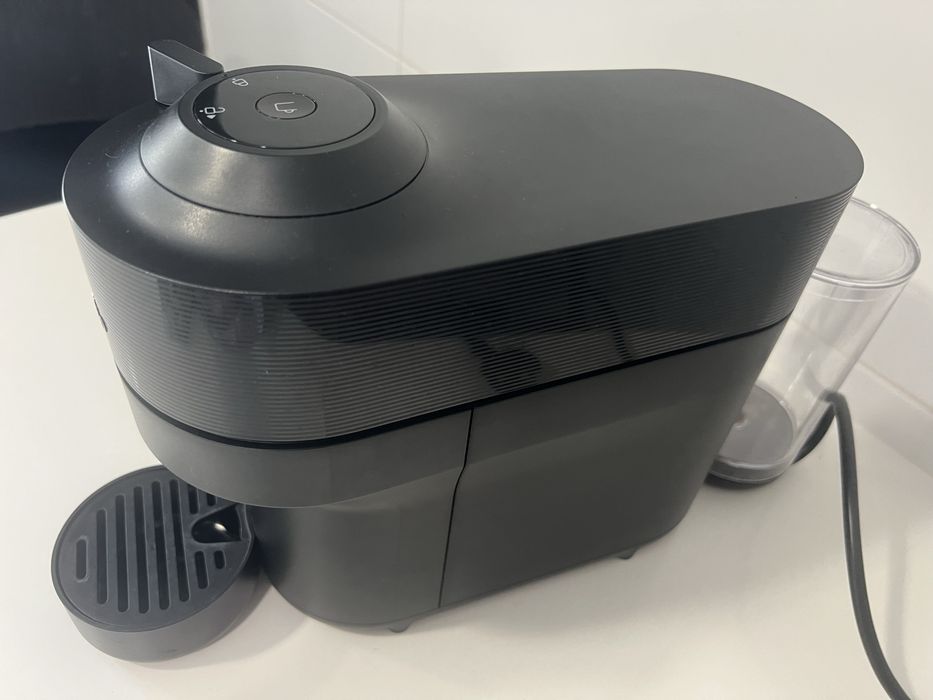 Maquina cafe Nespresso Vertuo Pop