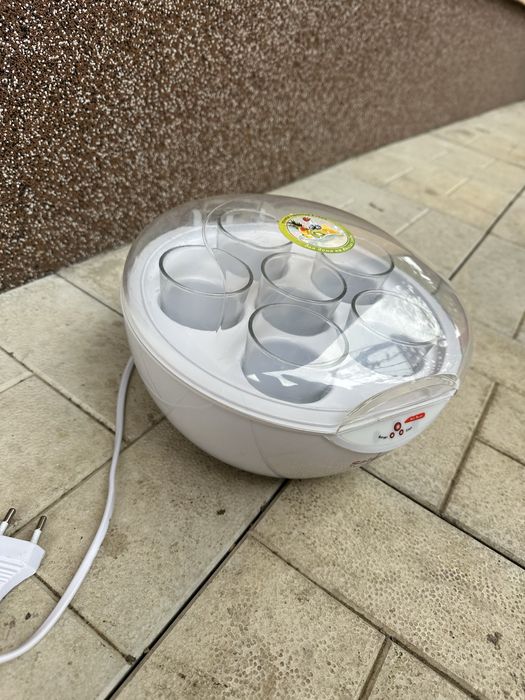 Йогуртниця сатурн