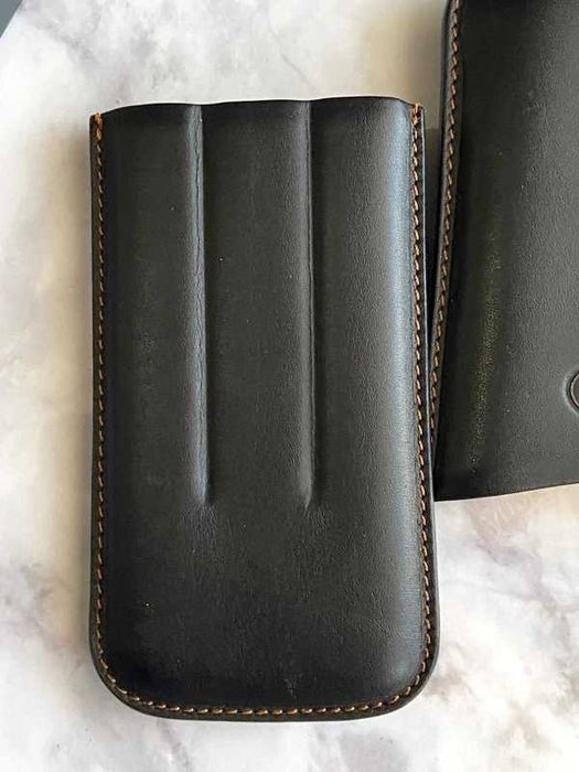 Porta-Charutos Dunhill em Pele Preta