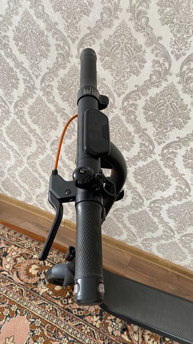 Продам електросамокат