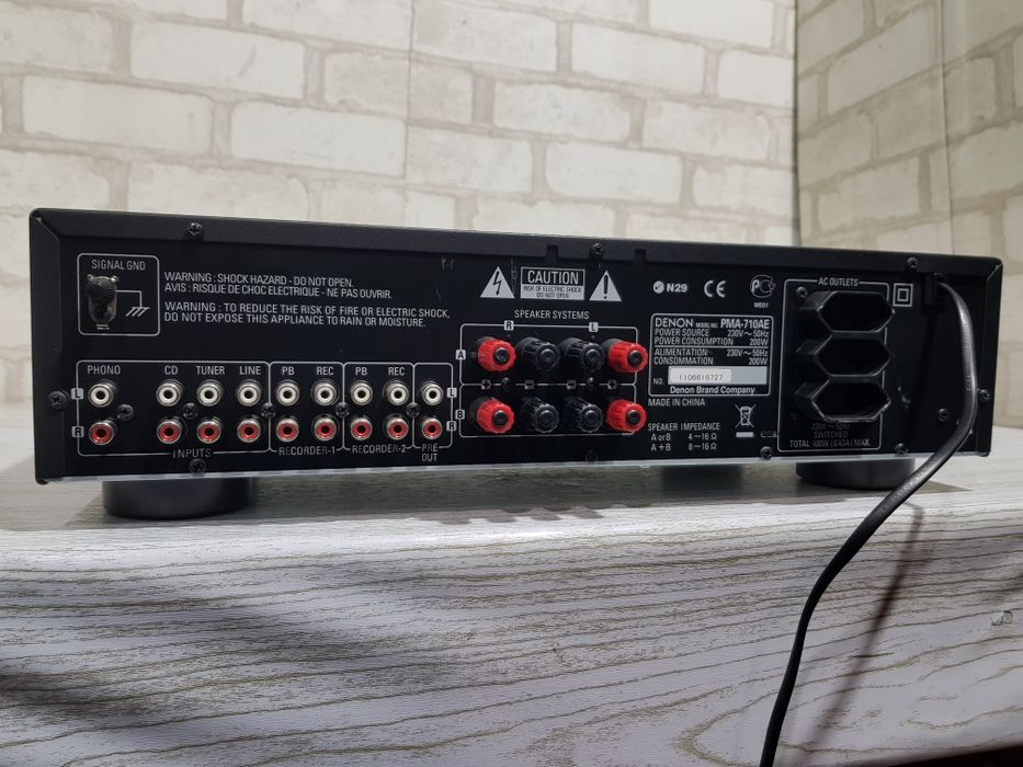 Стерео підсилювач DENON PMA-710AE,*2x85 Вт, б/у з Німеччини