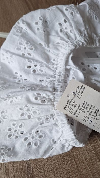 Bluzka biała batyst haft 152/158 firmy Rosantex