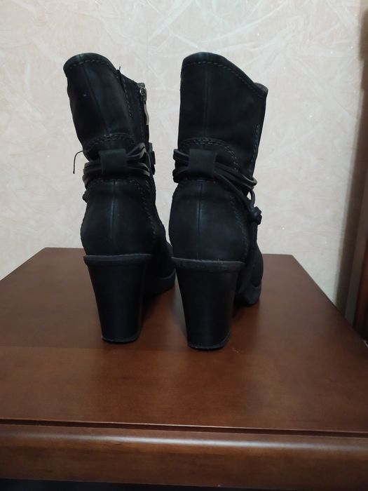 Зимние ботинки нубук р. 37