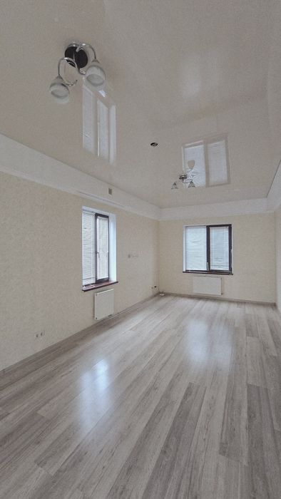 Оренда будинку на правому березі