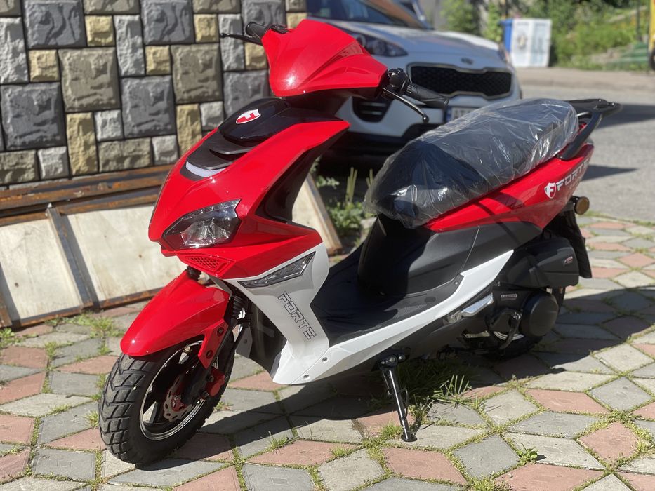 Скутер Forte Canoe