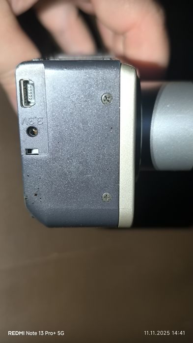 Цифровая камера HP PhotoSmart M305 3,2 МП - серебристая (M305)