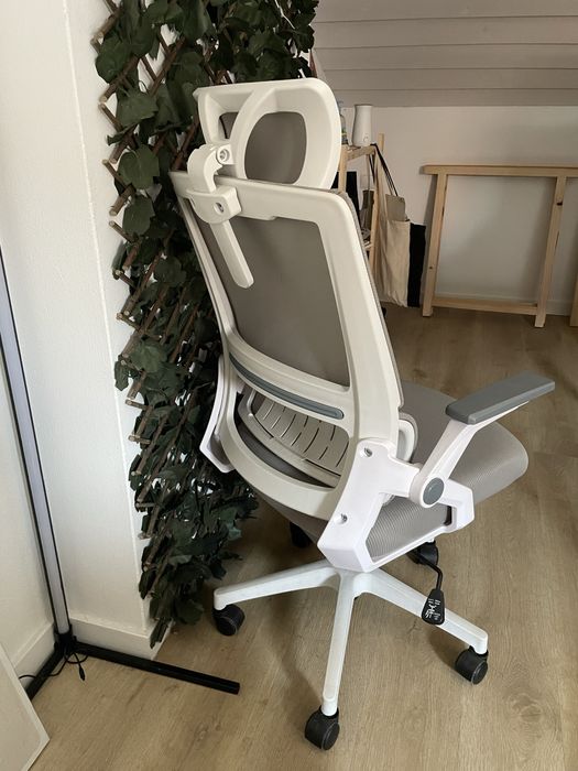 Cadeira escritorio como nova