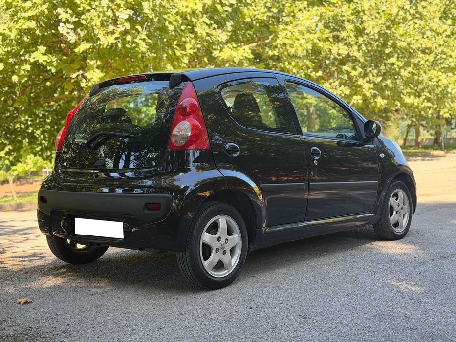 Peugeot 107 de 2008 em ótimo estado