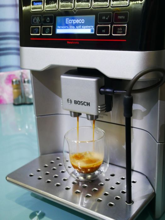 Кофемашина BOSCH  VeroAroma TES 60321 RW