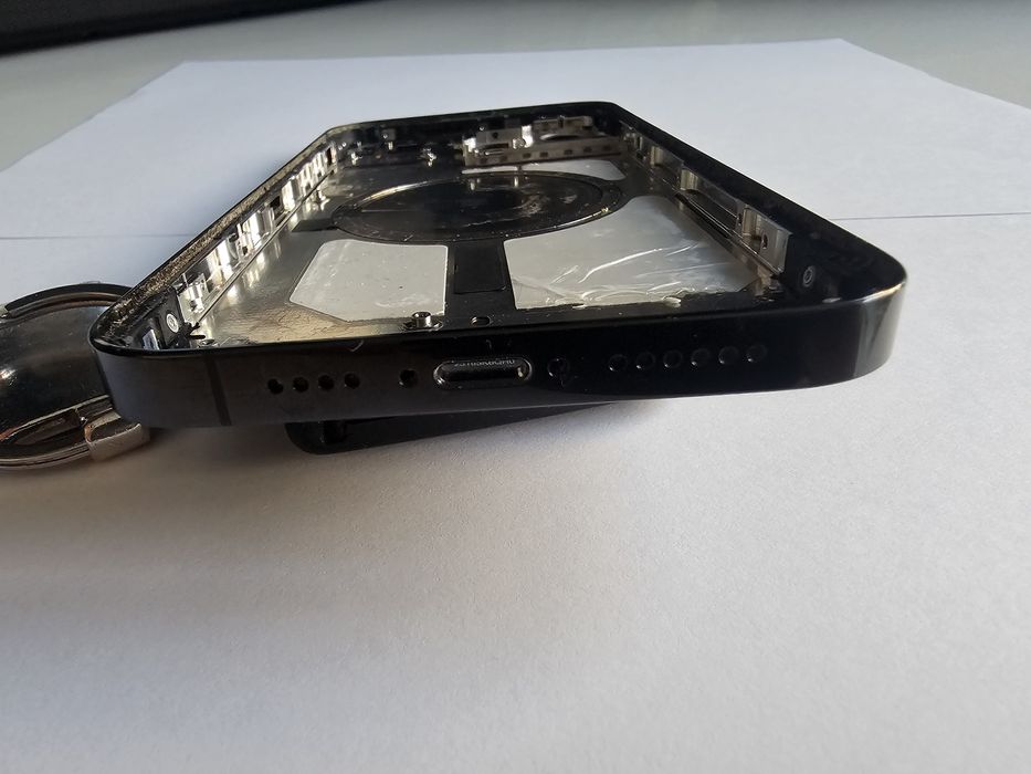 Korpus iPhone 14 Pro Max zbite plecki, A2894