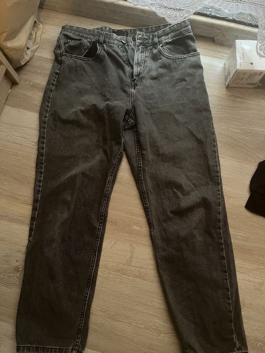 Dżinsy damskie – dobry stan