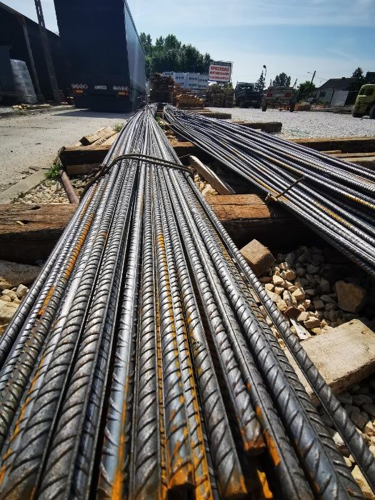 Drut zbrojeniowy żebrowany