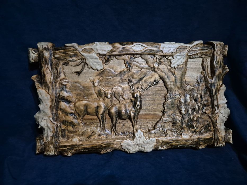 Rzezba jelen z łaniami plaskorzezba mysliwska retro