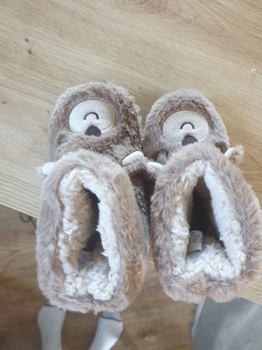 Nowe kapcie/bamboszki dla dziecka