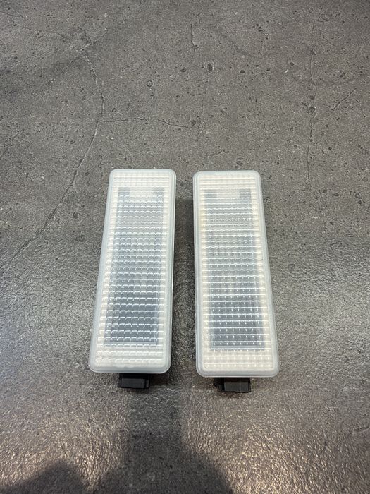 Плафон освещения салона 63316972605 BMW hella
